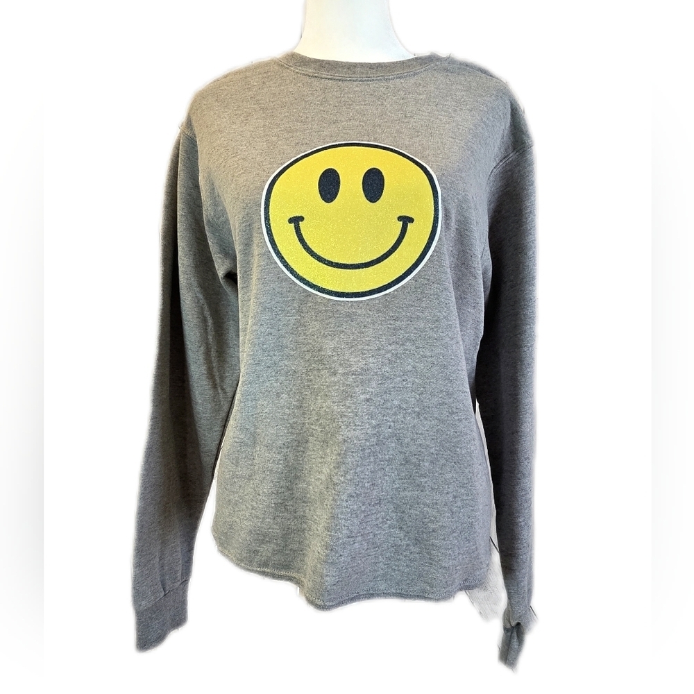 NWOT Fruit of the Loom Gray Crewneck Sweater with Yellow Smiley Graphic Small